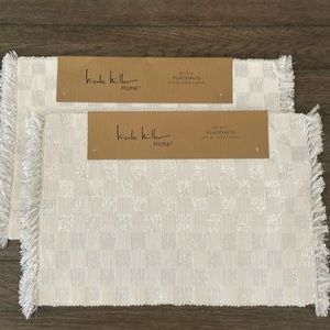 Nicole Miller Home Placemats NEW Silver White